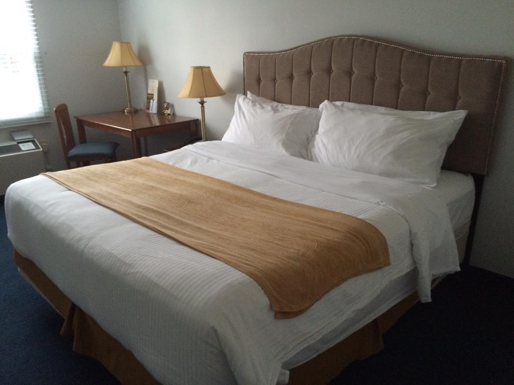 לונדון The Windermere Manor Hotel & Conference Center מראה חיצוני תמונה